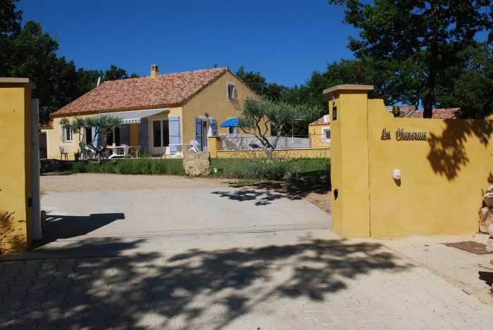 Verdon, beautiful and comfortable house with pool near Gorges du Verdon