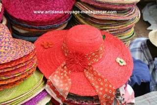 Chapeaux en fibres naturelles