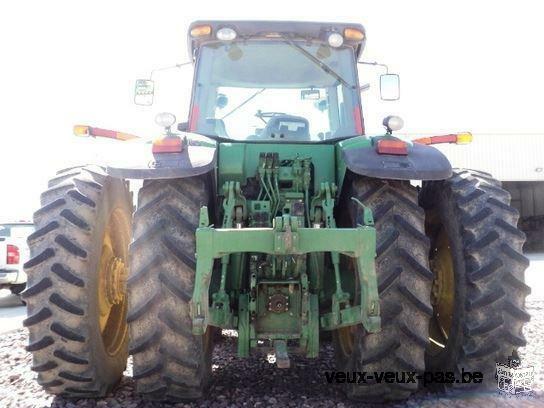Tracteur agricole John Deere 7830